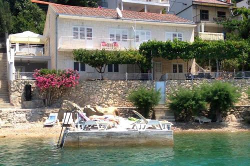 Apartments By The Sea Zavode (omis) - 1048