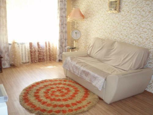 Apartment Studio On Mayakovskogo Avenue