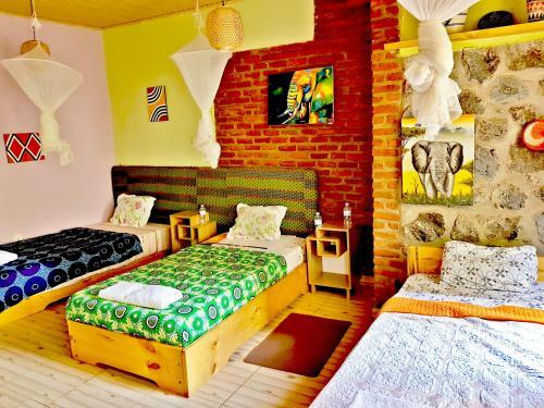 Hostal Yambi Guesthouse
