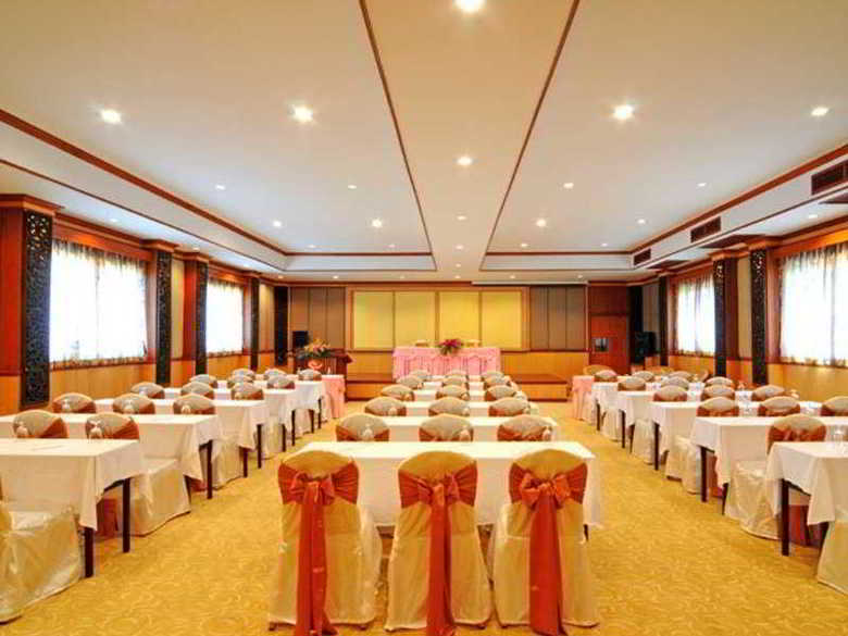 Hotel Phala Cliff Beach Resort