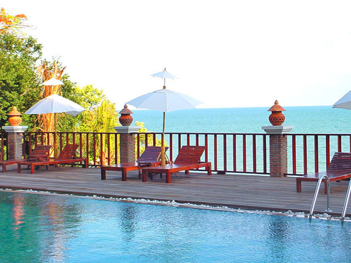 Hotel Phala Cliff Beach Resort