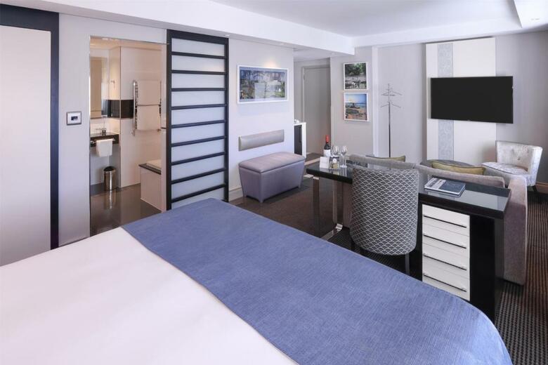 Hotel Southern Sun Waterfront