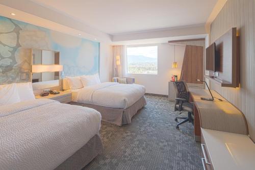 Hotel Courtyard By Marriott Saltillo