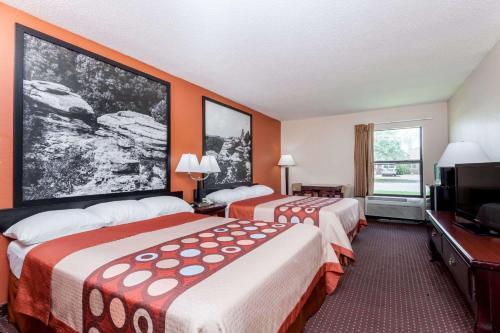 Hotel Super 8 By Wyndham Harrisburg