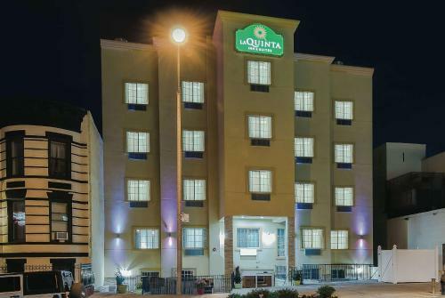 Hotel La Quinta By Wyndham Brooklyn East