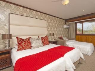 Hotel Log Inn