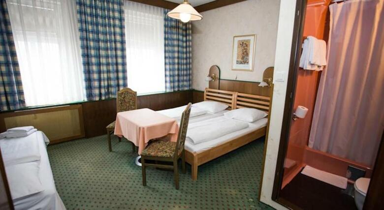 Hotel Hadrigan