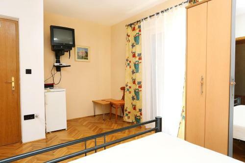 Hostal Double Room Duce 10303g