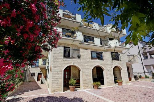 Hostal Double Room Duce 10303g