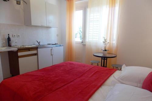 Apartments By The Sea Duce (omis) - 4798