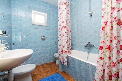 Apartments By The Sea Duce (omis) - 8631