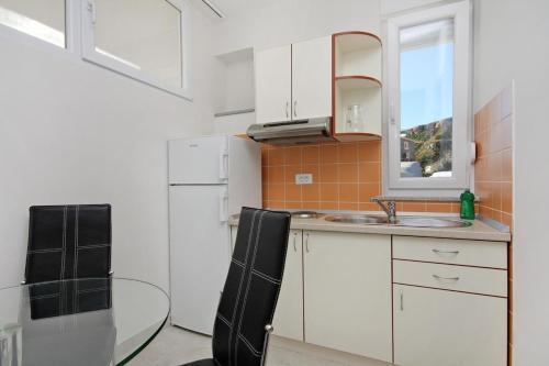 Apartments By The Sea Duce (omis) - 5987