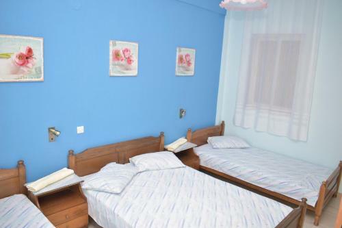 Ainalis Apartments