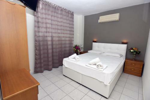 El Greco Beach Hotel