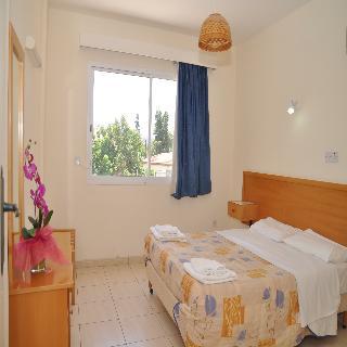 Mariela Aparthotel