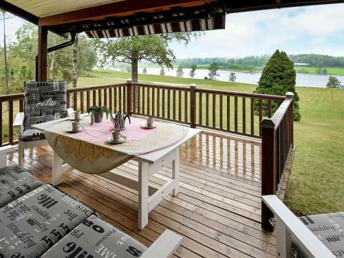Two-bedroom Holiday Home In Fr�ndefors 1