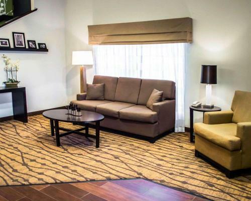 Hotel Sleep Inn & Suites Stony Creek
