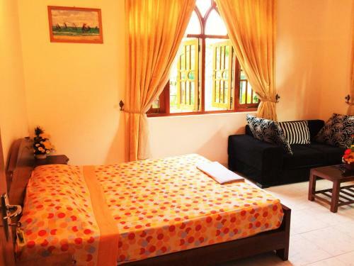 Hostal Romeo And Juliet Guest House