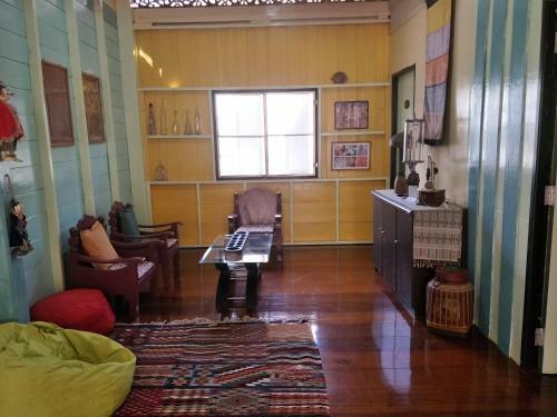 Hostal Baan Jaidee Guesthouse