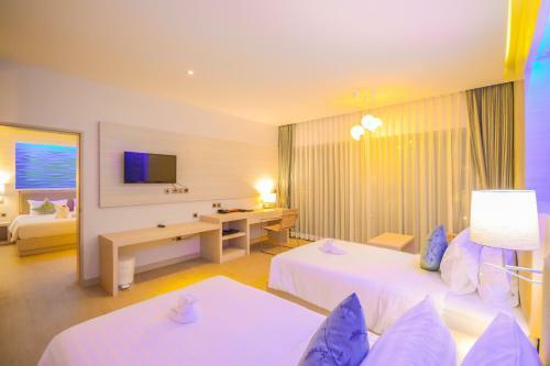 Hotel Crystal Wild Resort Panwa Phuket