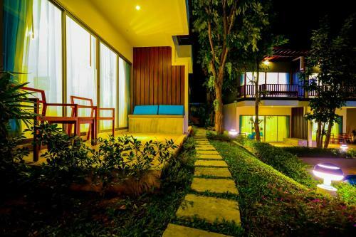 Hotel Crystal Wild Resort Panwa Phuket