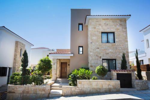 Golden Villas