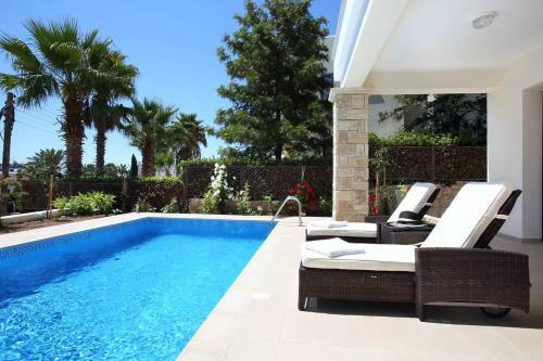 Golden Villas