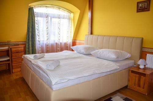 Bed & Breakfast Ambr�zia Guesthouse