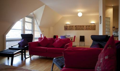 Toothbrush Apartment - Central Ipswich Penthouse