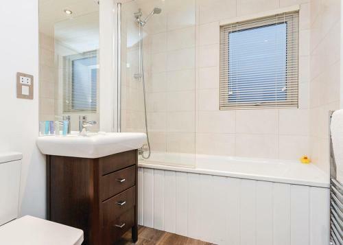 Caddy S Corner Lodges