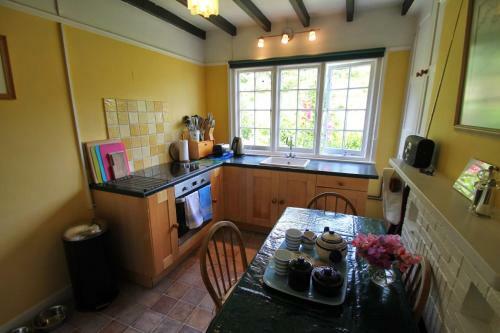 Halsecombe Cottage