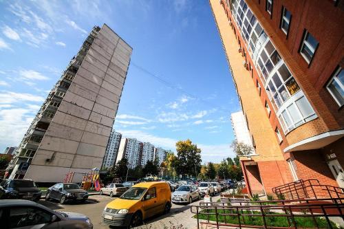 Apartment On Yubileyniy 66