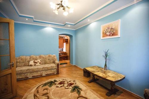 Apartment Snizhna 4