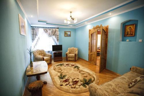 Apartment Snizhna 4
