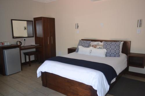 Hostal Be At Home Guesthouse