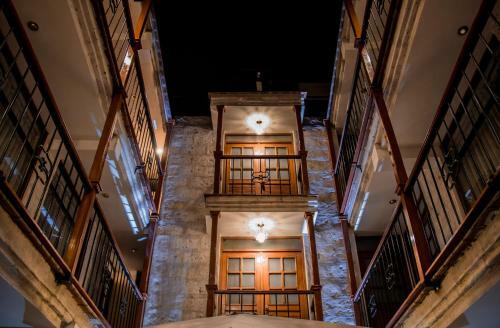 Hotel El Portal De San L�zaro