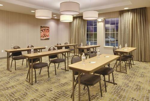 Hotel La Quinta By Wyndham Andrews