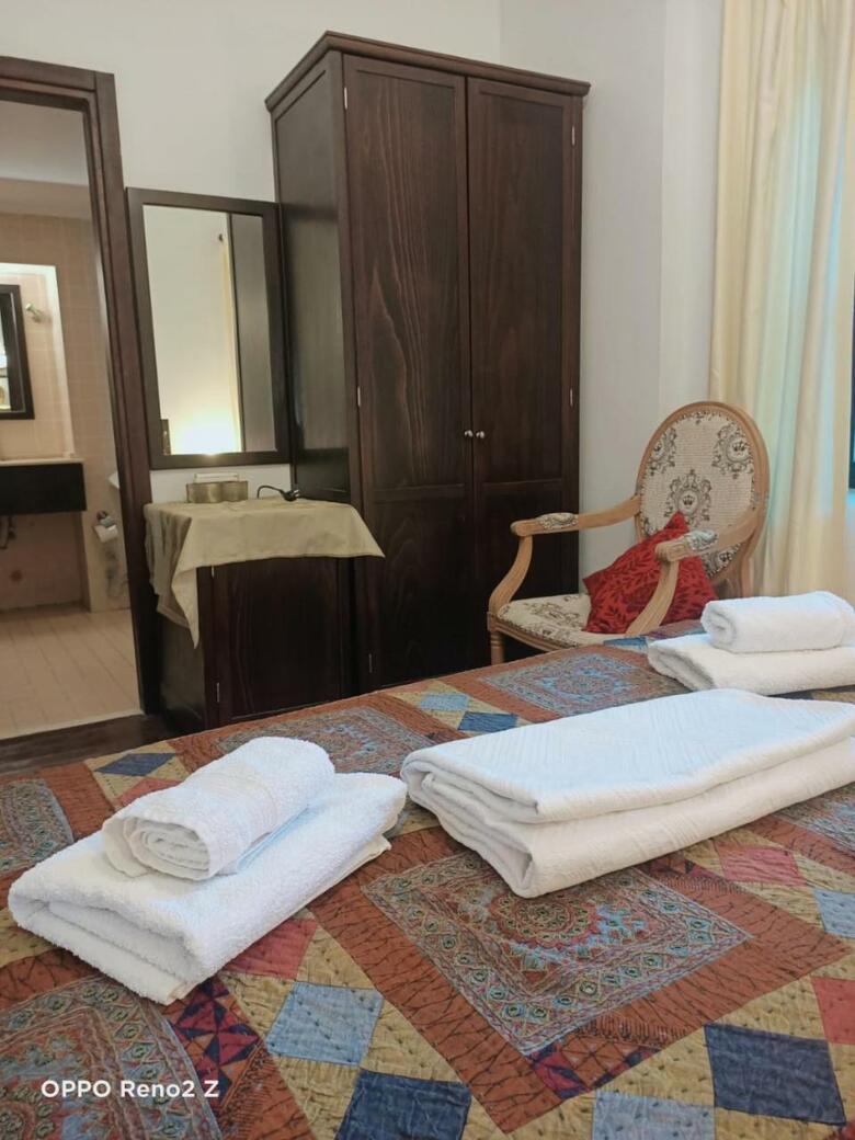 Albergue Hadrianus Hotel