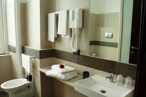 San Max Hotel