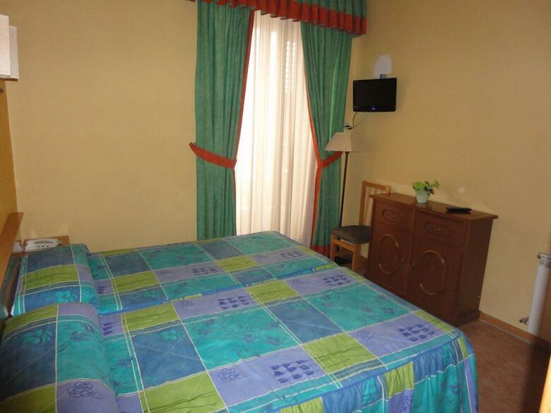 Hostal Oporto