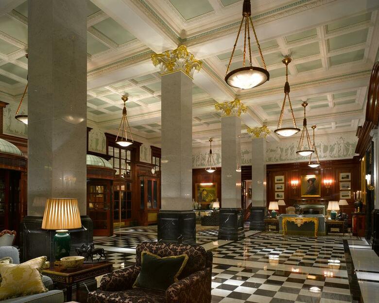 Hotel Savoy