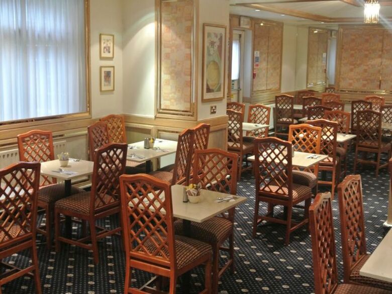 Norfolk Towers Paddington Hotel