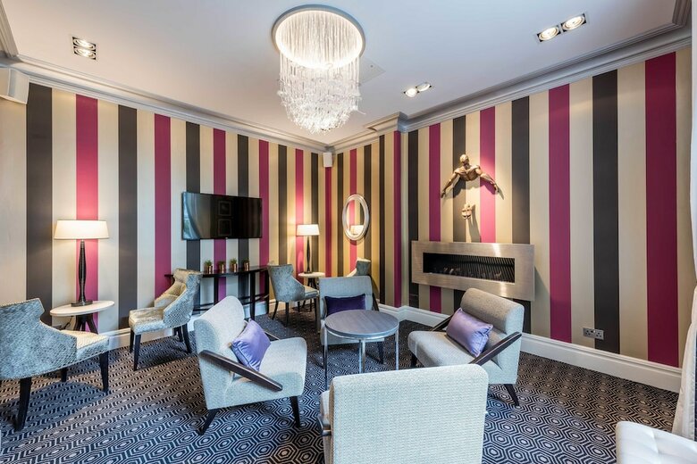 Hotel Quality Crown Hyde Park