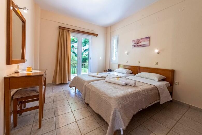 Anesis Residence