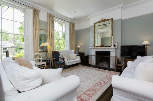 Veeve - Five Bedroom House In Greenwich