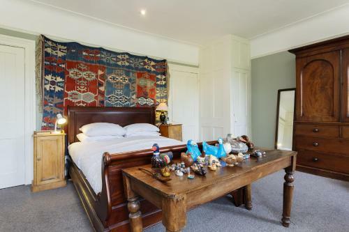 Veeve - Five Bedroom House In Greenwich