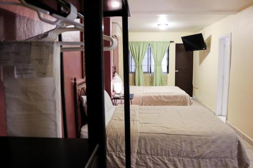 Dolphin Executives Hotel