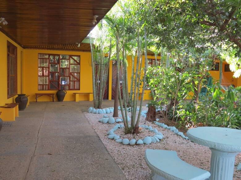El Mono Loco Hotel