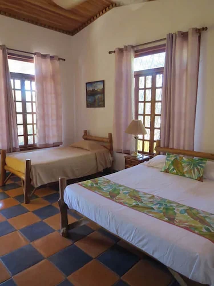 El Mono Loco Hotel