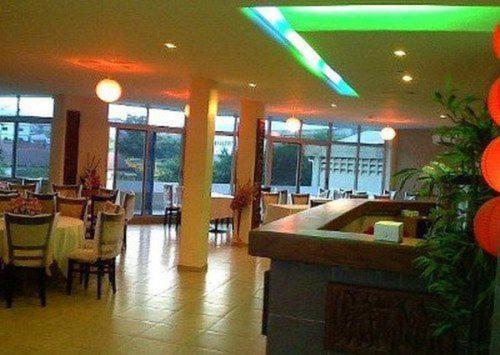 Hotel Robin Hood Inn